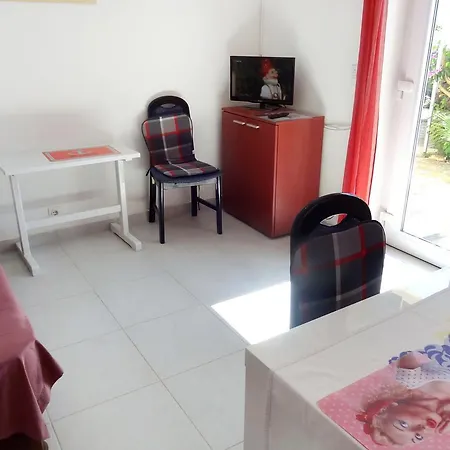 Businci 7560c Appartement *